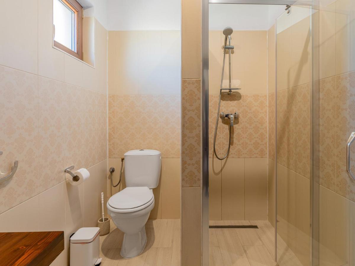 Casa Saraste Hotel Rîşnov Kültér fotó